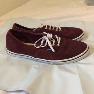 Burgundy Vans women’s sz 7